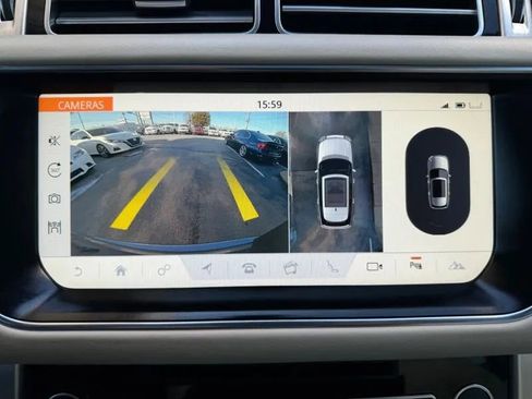 Used 2017 Land Rover Range Rover Long Wheelbase Supercharged image 34