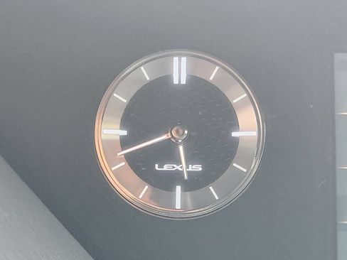 Used 2019 Lexus LS 500 F Sport w/ Accessory Package (Z2) RWD image 20