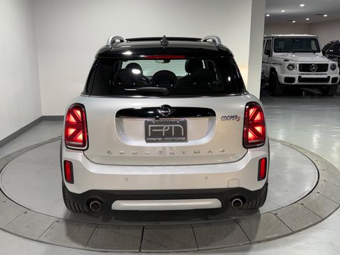Used 2023 MINI Cooper Countryman S w/ Signature Upholstery Package image 12