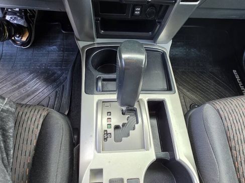 Used 2013 Toyota 4Runner SR5 w/ Convenience Pkg RWD image 12