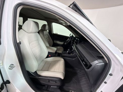 Used 2024 Honda CR-V EX-L image 25