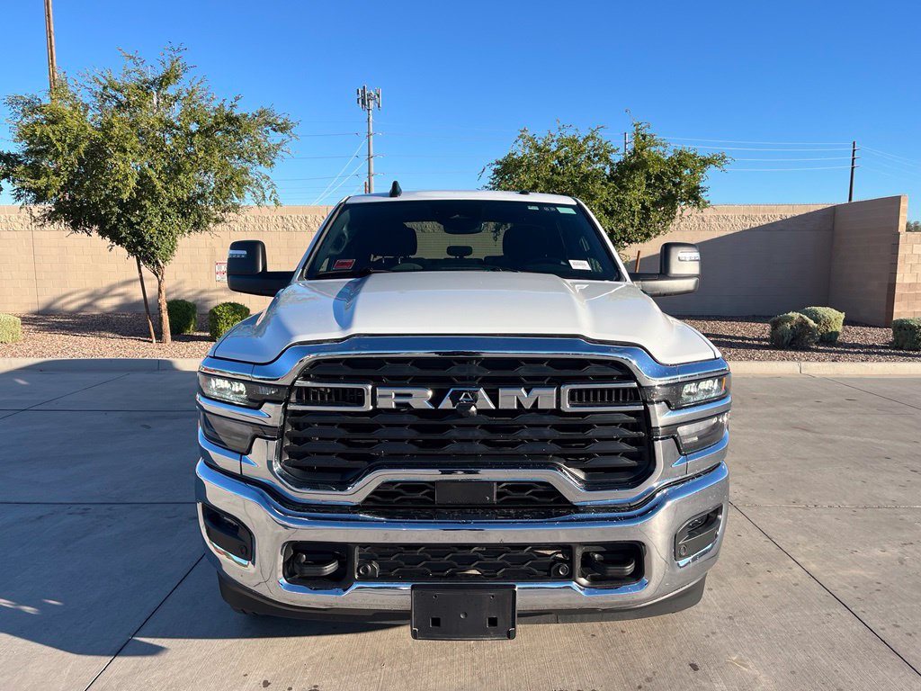 Used 2026 RAM 2500 Big Horn AWD/4WD image 2