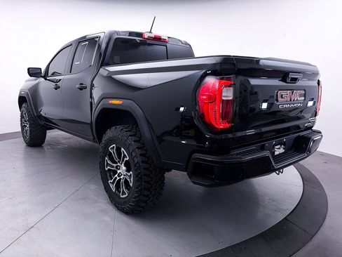Used 2023 GMC Canyon AT4 w/ AT4 Premium Package AWD/4WD image 14
