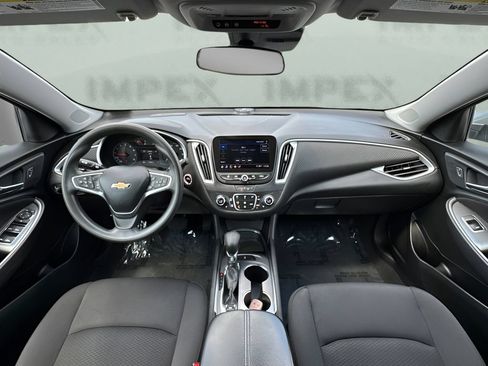 Used 2023 Chevrolet Malibu LT FWD image 12