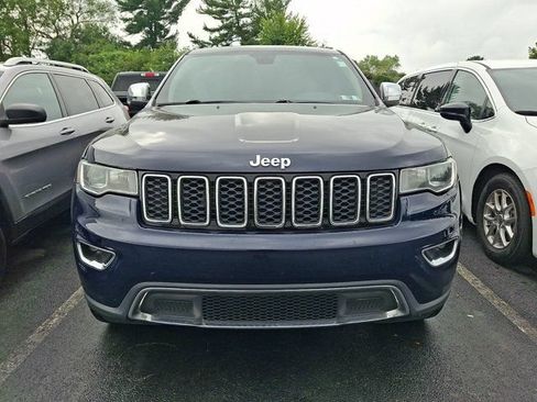Used 2017 Jeep Grand Cherokee Limited AWD/4WD image 2