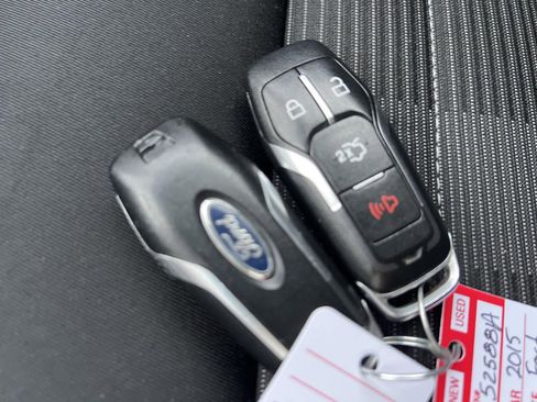 Used 2015 Ford Edge SEL AWD/4WD image 7