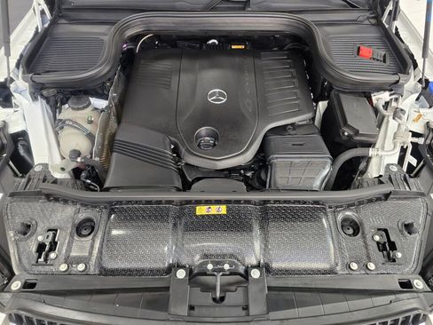 Used 2024 Mercedes-Benz GLE 450 4MATIC image 10