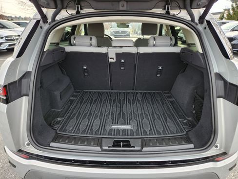 Used 2021 Land Rover Range Rover Evoque S image 8