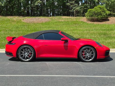 Certified 2020 Porsche 911 Carrera 4S AWD/4WD image 23