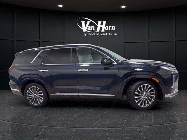 Used 2024 Hyundai Palisade Calligraphy AWD/4WD image 2