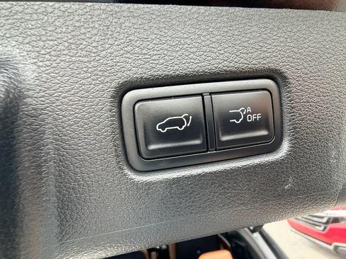 Used 2025 Kia Telluride EX X-Line AWD/4WD image 32