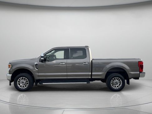 Used 2021 Ford F250 Lariat w/ Chrome Package image 5