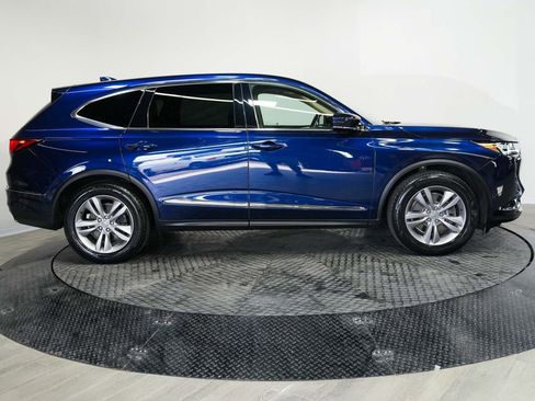 Used 2023 Acura MDX SH-AWD image 5