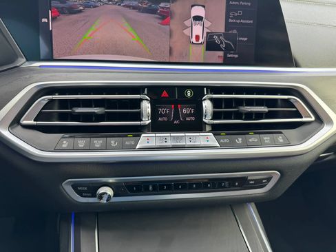 Used 2020 BMW X7 xDrive40i w/ Executive Package AWD/4WD image 41