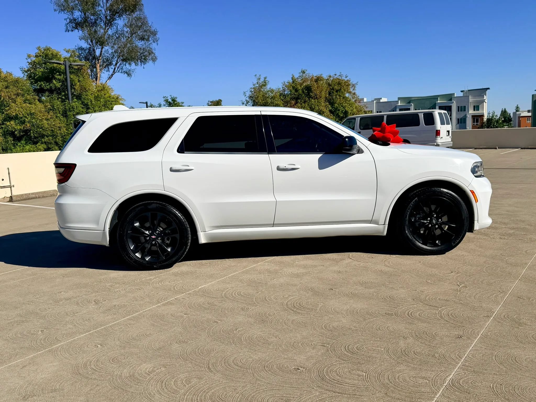 Used 2021 Dodge Durango GT w/ Blacktop Package RWD image 3