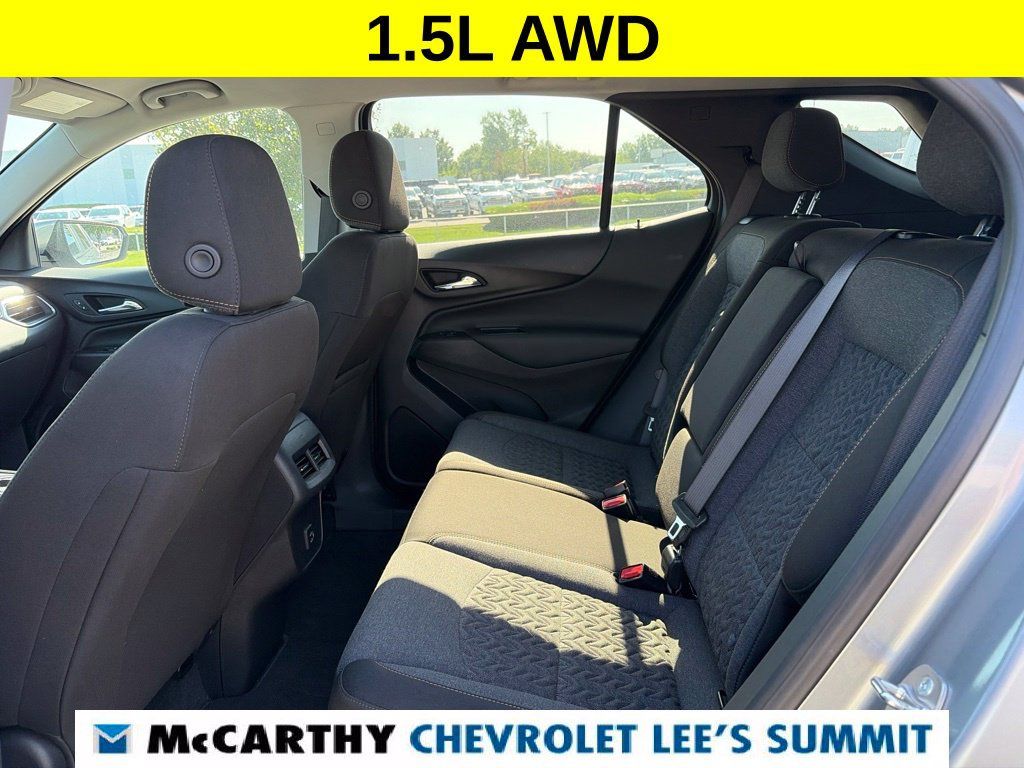 Used 2024 Chevrolet Equinox LT AWD/4WD image 29