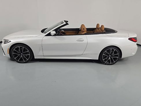 Certified 2024 BMW 430i xDrive Convertible w/ M Sport Package image 11