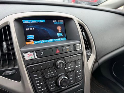 Used 2013 Buick Verano Leather FWD image 13