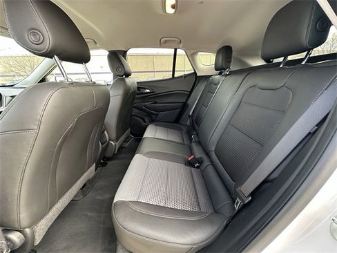 Used 2024 Chevrolet Trax LT w/ Driver Confidence Package image 29