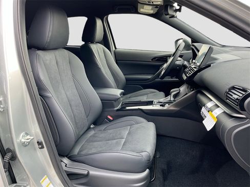 New 2026 Mitsubishi Eclipse Cross Black Edition image 25