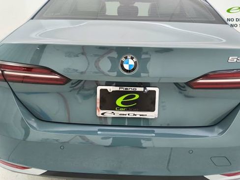 Used 2026 BMW 530i RWD image 12
