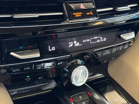 Used 2024 Acura MDX FWD image 21