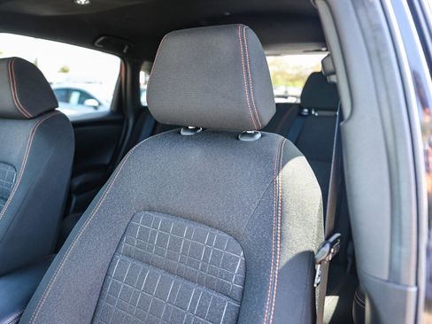 Used 2024 Honda HR-V Sport image 17