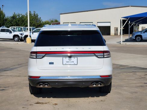 Used 2022 Lincoln Aviator Reserve w/ Class IV Trailer Tow Package image 34
