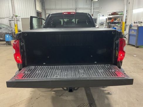 Used 2018 Toyota Tundra SR5 w/ TRD Off Road Package image 20