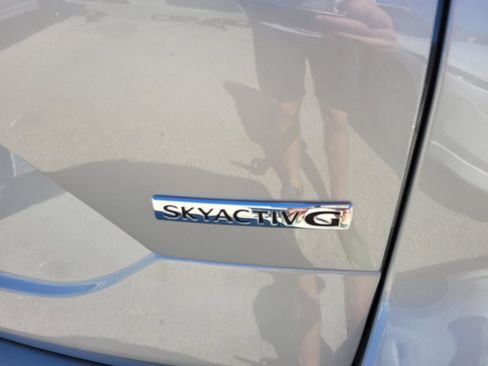 New 2025 MAZDA CX-5 AWD 2.5 S w/ Preferred Package image 13