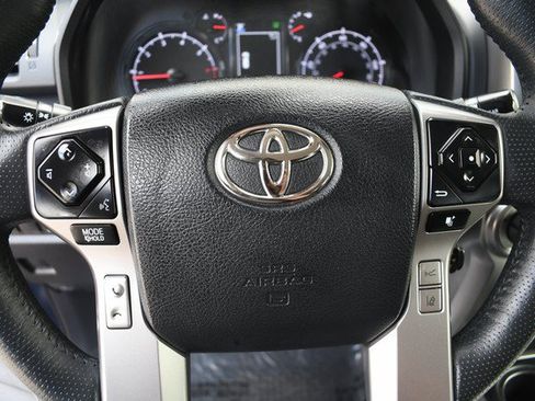 Certified 2024 Toyota 4Runner SR5 AWD/4WD image 30