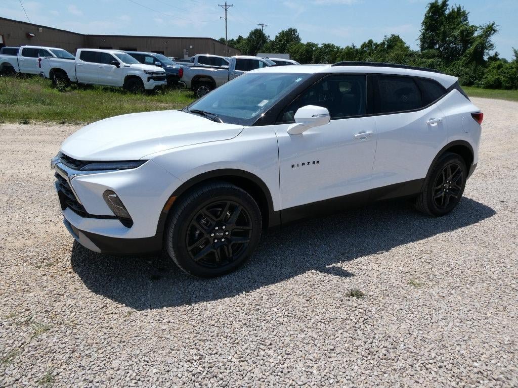 New 2026 Chevrolet Blazer LT AWD/4WD image 8