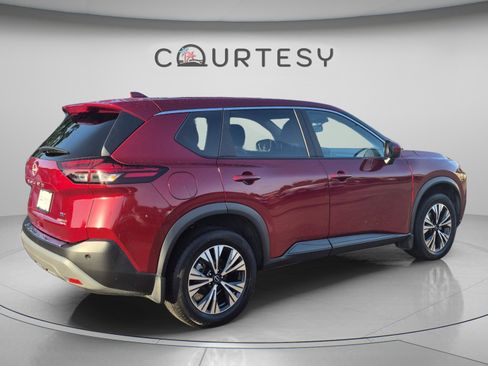 Certified 2023 Nissan Rogue SV FWD image 7