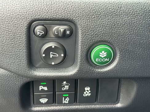 Used 2024 Honda Passport TrailSport image 25