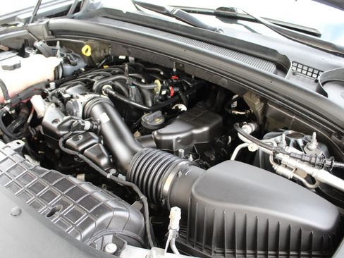 Used 2024 Jeep Grand Cherokee L Laredo image 62