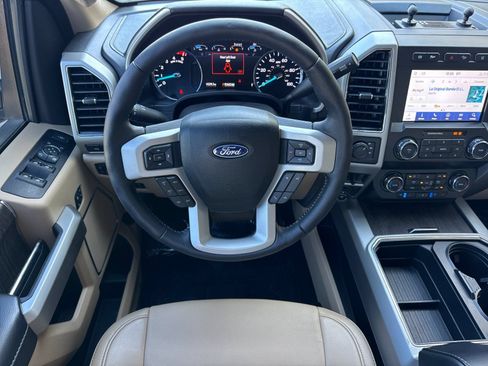 Used 2021 Ford F450 Lariat w/ Lariat Ultimate Package AWD/4WD image 16