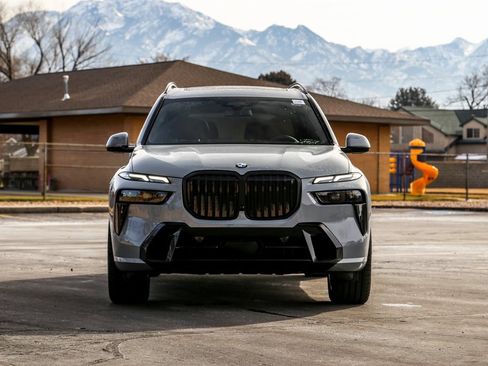 New 2026 BMW X7 xDrive40i w/ Executive Package image 8