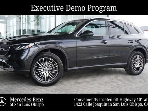 Used 2026 Mercedes-Benz GLC 300 image 4