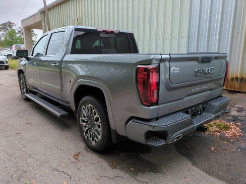 Used 2023 GMC Sierra 1500 Denali Ultimate image 4