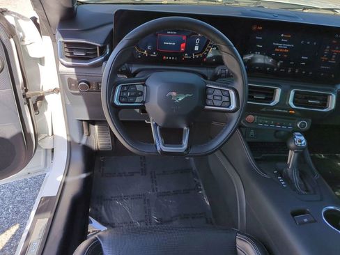Used 2024 Ford Mustang Premium image 15