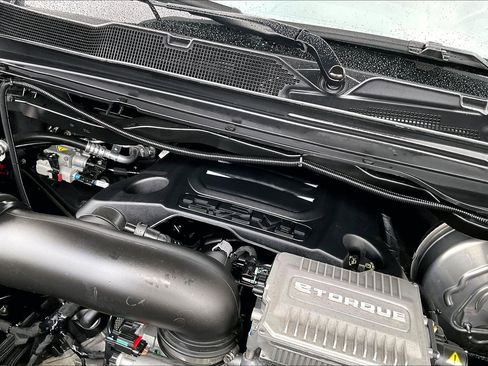 Used 2023 RAM 1500 Laramie image 30