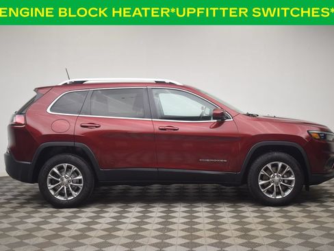 Used 2019 Jeep Cherokee Latitude Plus w/ Cold Weather Group AWD/4WD image 15