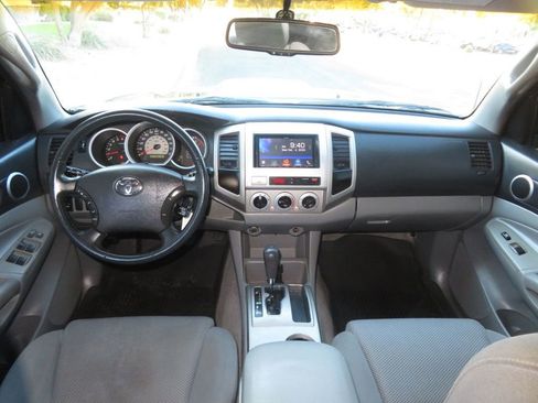 Used 2007 Toyota Tacoma PreRunner image 41