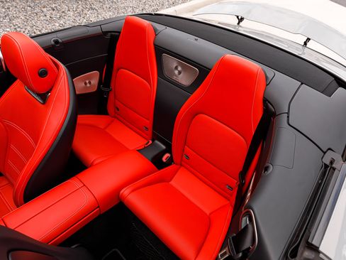 Used 2024 Mercedes-Benz SL 63 AMG 4MATIC image 13