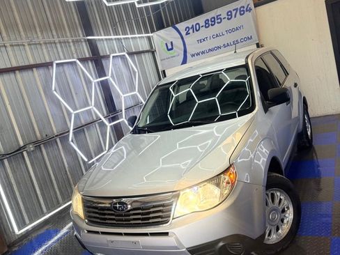Used 2009 Subaru Forester 2.5X AWD/4WD image 1