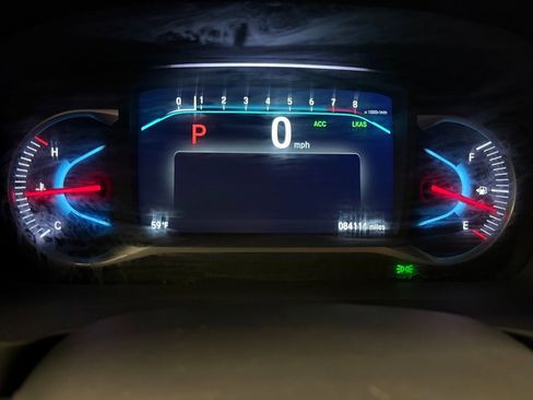 Used 2019 Honda Pilot Touring image 9