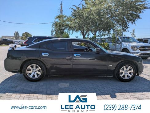 Used 2006 Dodge Charger RWD image 2