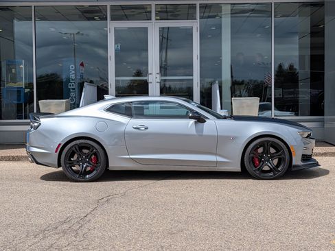 Certified 2024 Chevrolet Camaro SS RWD image 2