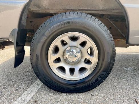 Used 2010 Ford Ranger XLT image 21