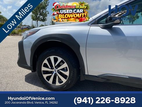 Used 2023 Subaru Outback Premium AWD/4WD image 42